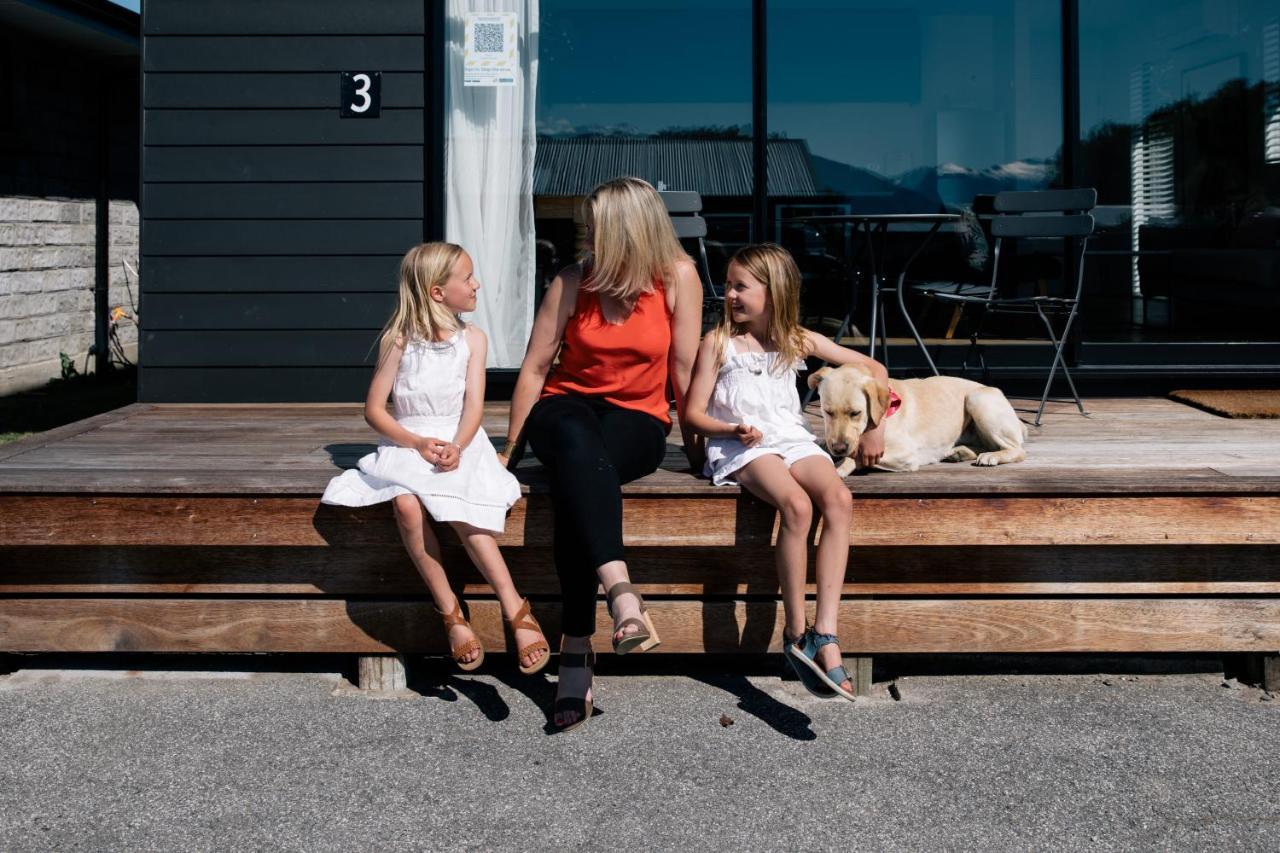 3 - Sunny Brand New House Villa Wanaka Eksteriør billede
