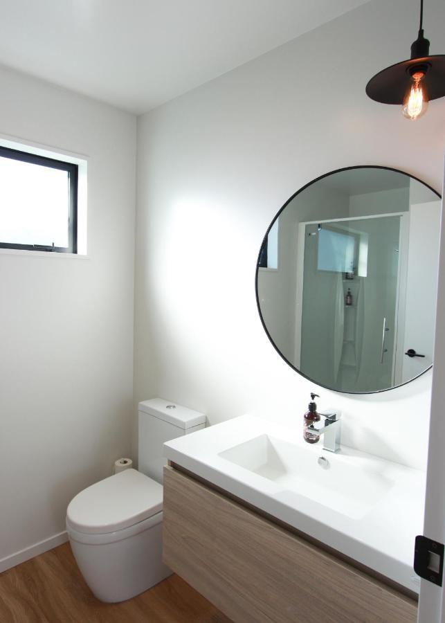 3 - Sunny Brand New House Villa Wanaka Eksteriør billede