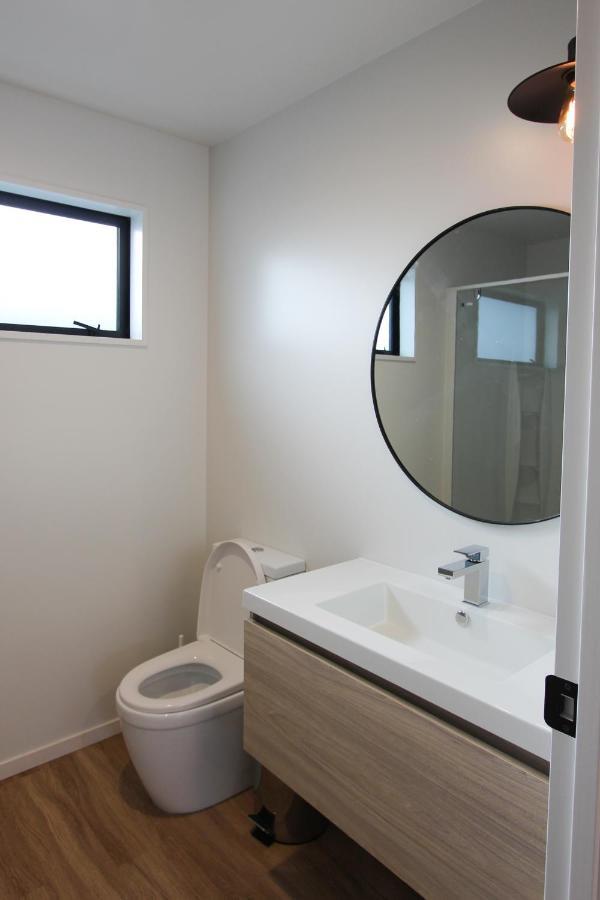 3 - Sunny Brand New House Villa Wanaka Eksteriør billede